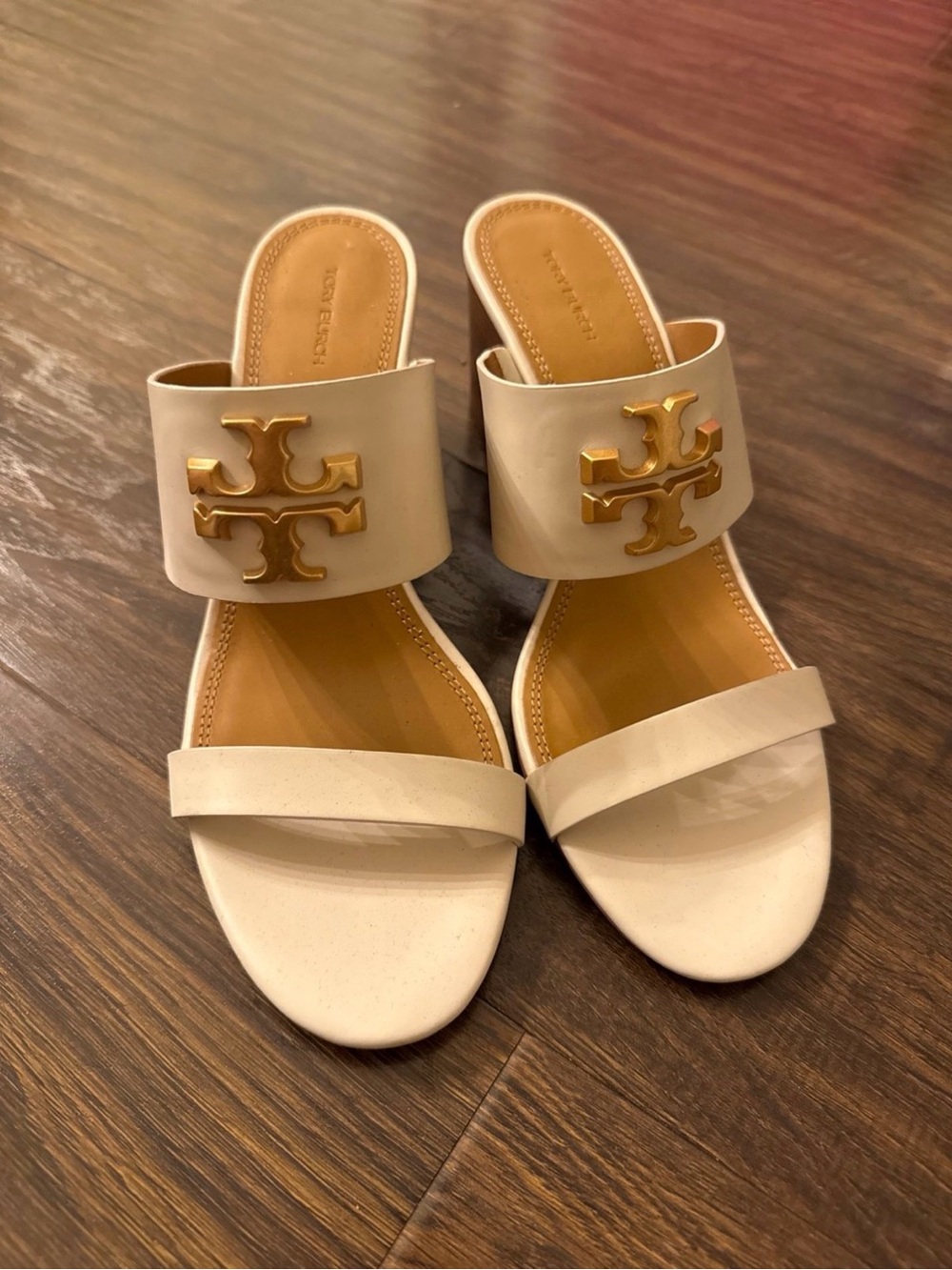 Tory Burch Everly Wedge Cream
